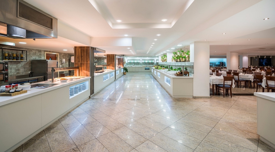Iberostar Waves Bellevue — restaurant