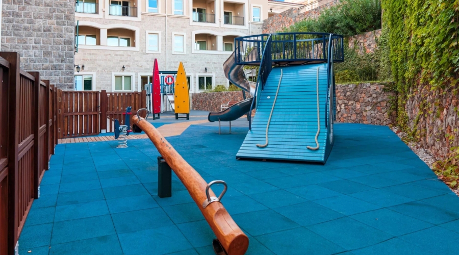 The Chedi Lustica Bay — playarea