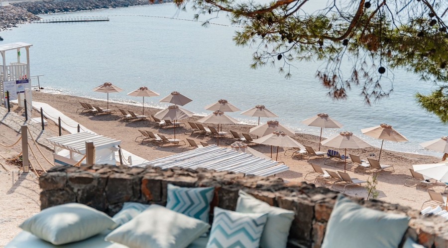 The Chedi Lustica Bay — beach