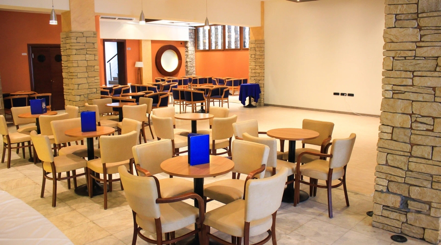 Hotel Montenegro Beach Resort — bar