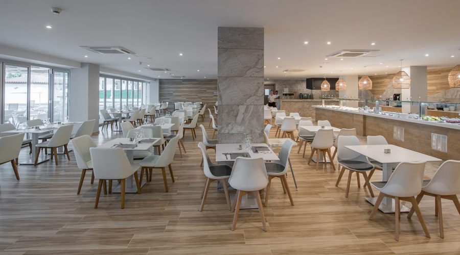 Narcissos Waterpark Resort — restaurant
