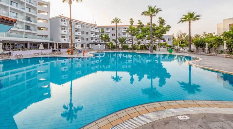 Narcissos Waterpark Resort — pool