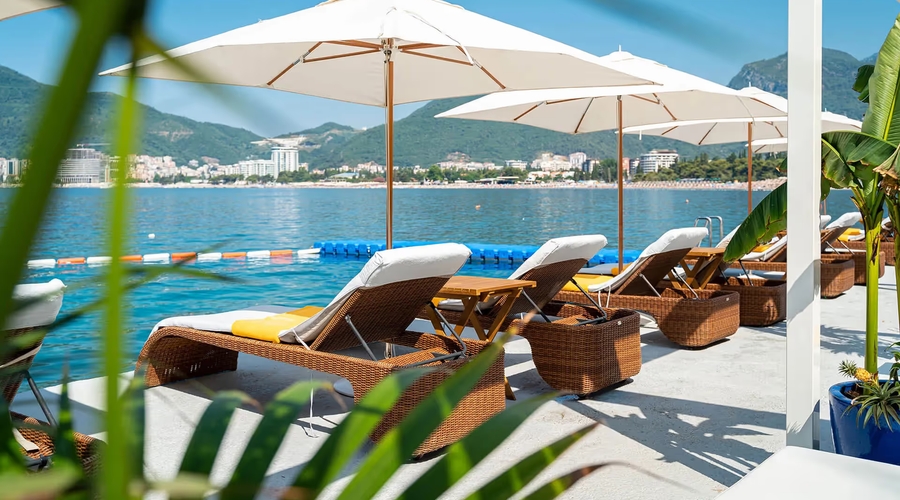 Dukley Hotel & Resort — seatingOutdoor