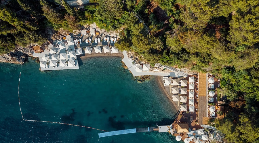 Dukley Hotel & Resort — beach