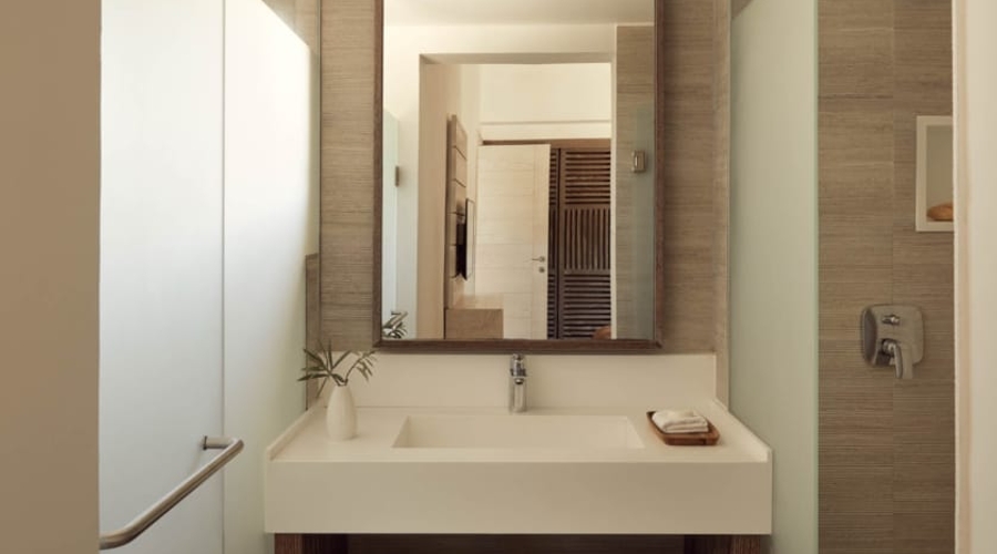 Mare Ayia Napa — bathroom