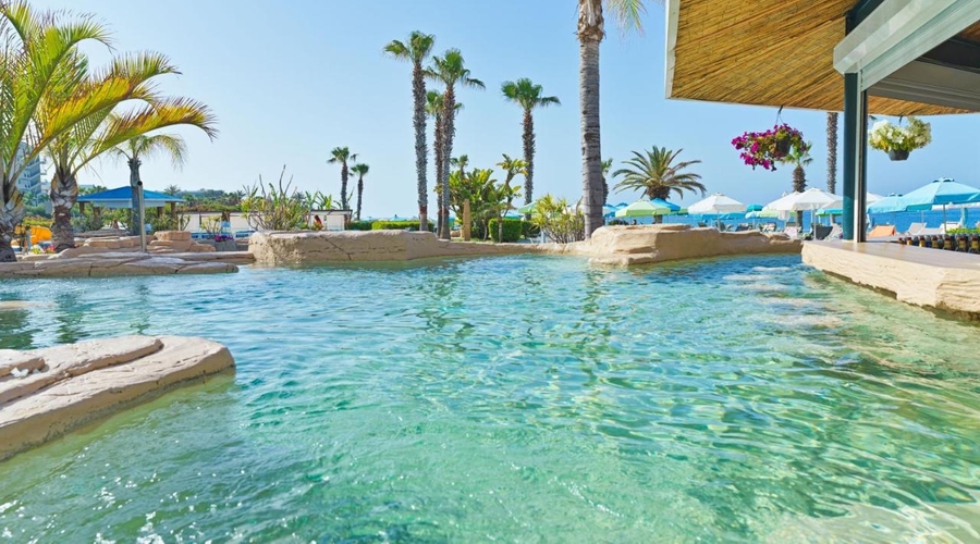 Leonardo Cypria Bay Hotel — pool