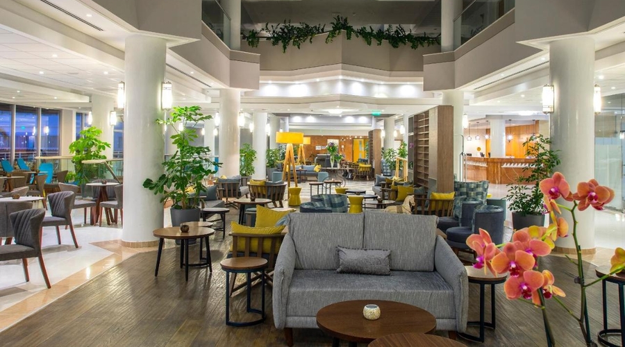 Leonardo Cypria Bay Hotel — lounge