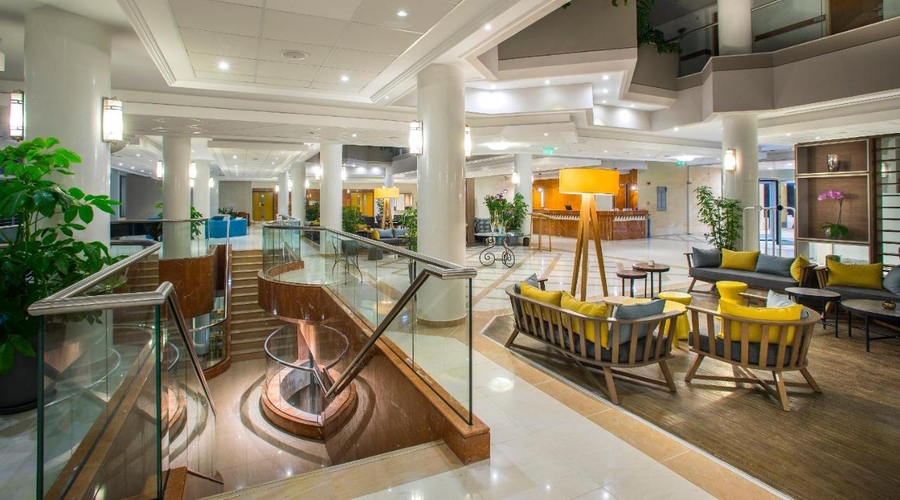 Leonardo Cypria Bay Hotel — lounge