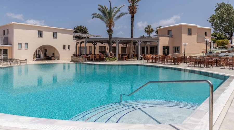 Louis St. Elias Resort & Waterpark — pool