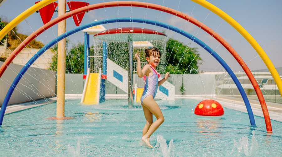 Louis St. Elias Resort & Waterpark — splashArea