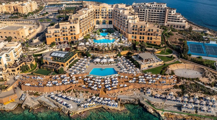 Corinthia St George's Bay — pool