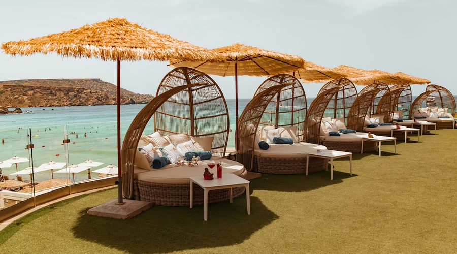 Radisson Blu Resort & Spa, Malta Golden Sands — seatingOutdoor