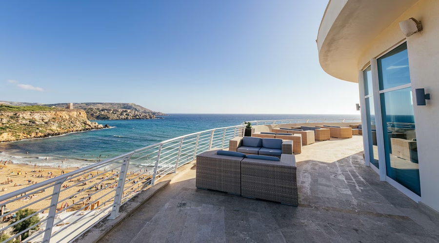 Radisson Blu Resort & Spa, Malta Golden Sands — seatingOutdoor