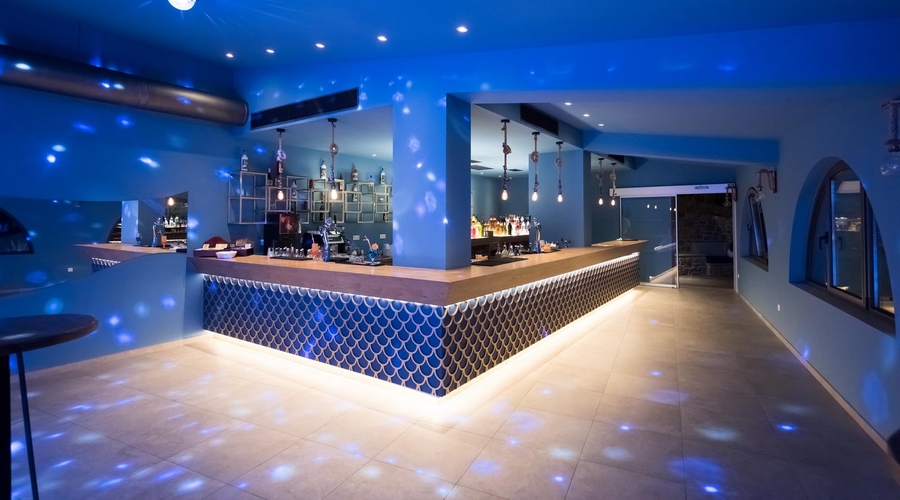 Nana Golden Beach — bar