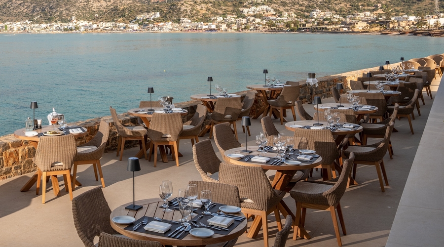 Nana Golden Beach — restaurant