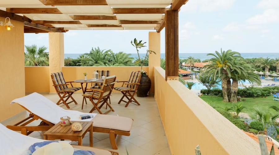 Anissa Beach & Village Hotel — balcony