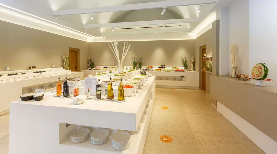 Anissa Beach & Village Hotel — restaurant