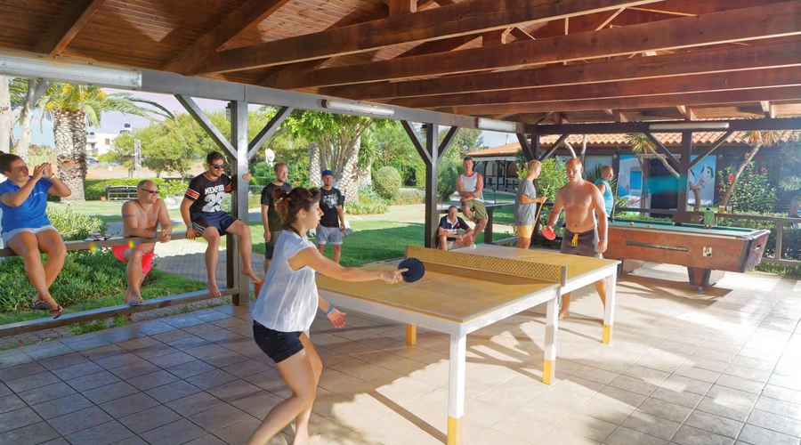 Anissa Beach & Village Hotel — activities