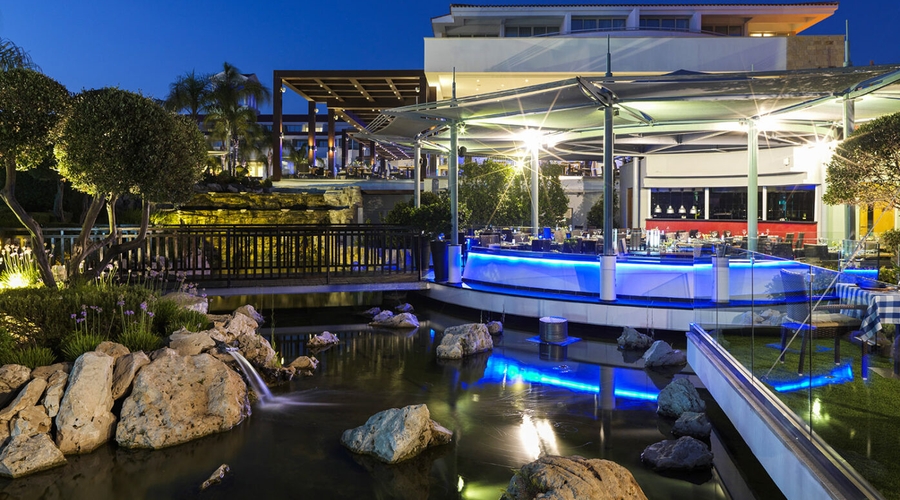 Olympic Lagoon Resorts, Paphos — garden