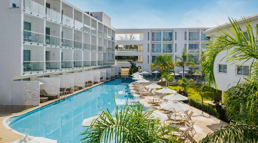 Sofianna Resort & Spa — pool