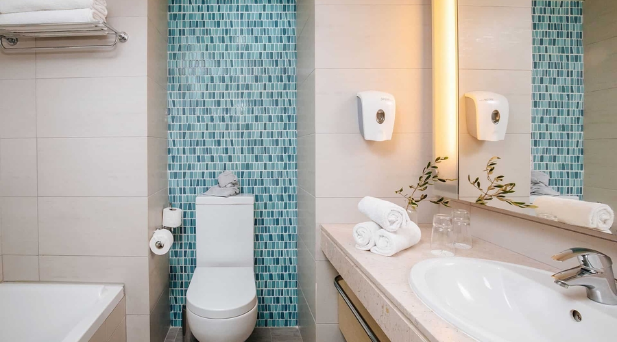 Sofianna Resort & Spa — bathroom