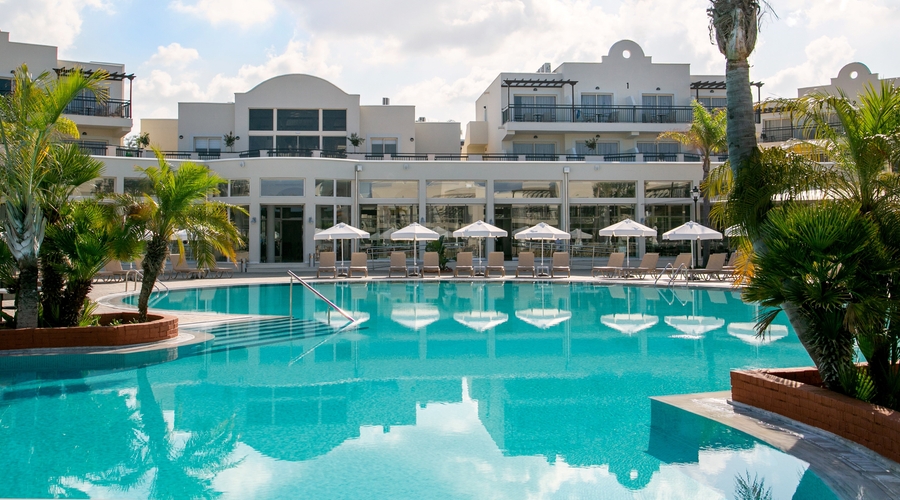 Louis Paphos Breeze — pool