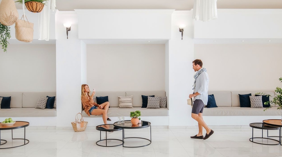 Louis Paphos Breeze — lounge