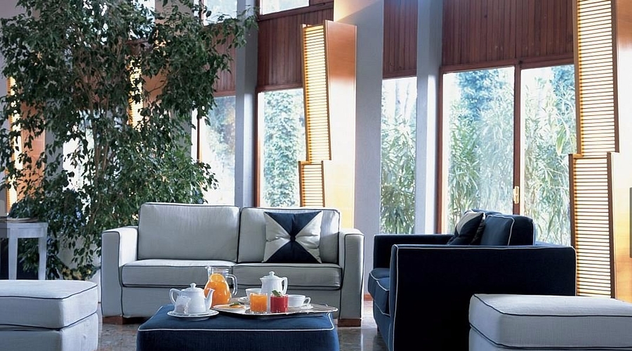 TH Tirrenia Green Park Resort — lounge