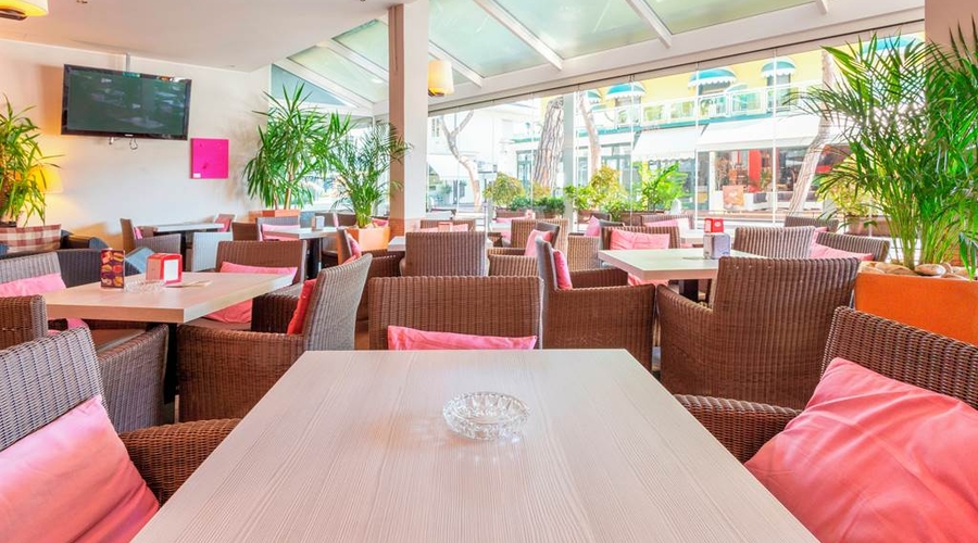 Hotel D'Annunzio — bar