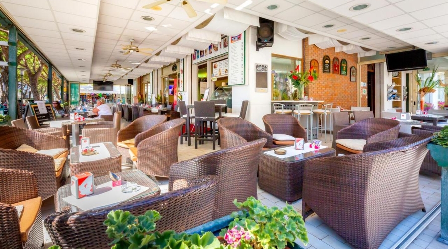 Hotel Harry's — bar