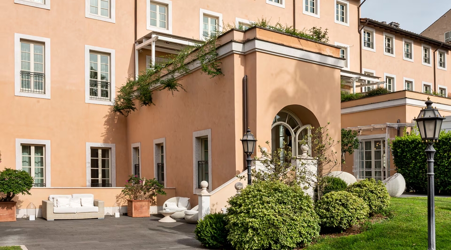 Villa Agrippina Gran Melia — garden