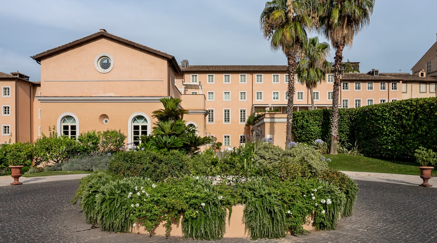 Villa Agrippina Gran Melia — frontage