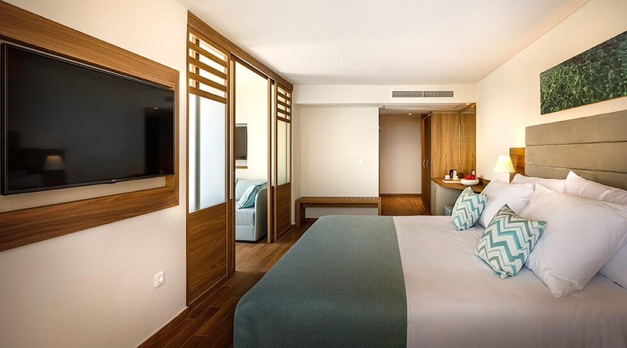 Valamar Bellevue Resort — room