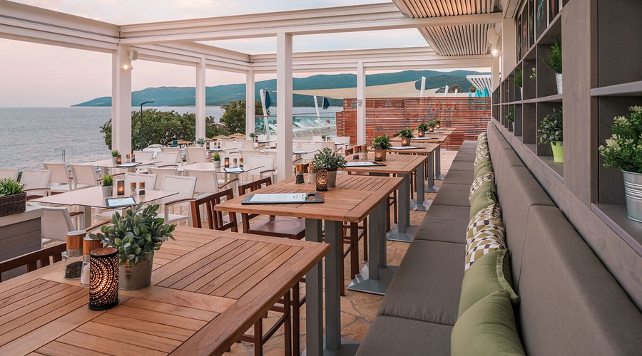 Valamar Bellevue Resort — restaurant
