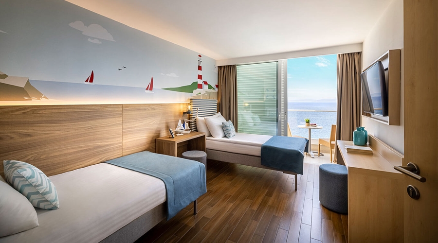 Valamar Bellevue Resort — room