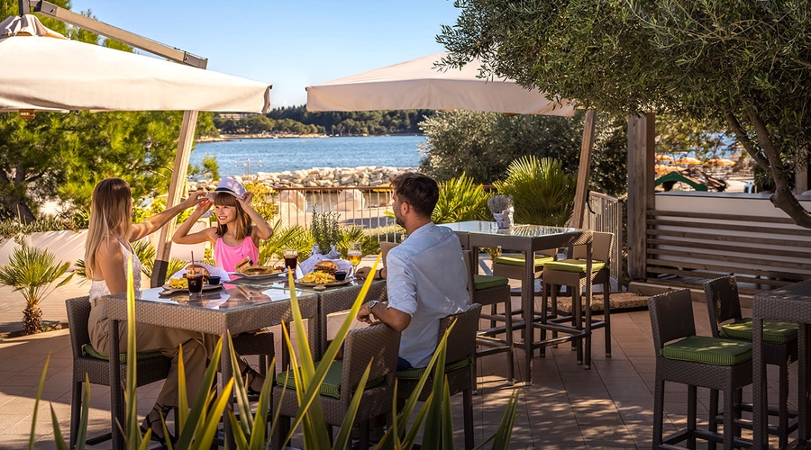 Isabella Island Resort, Valamar Collection — snackbar