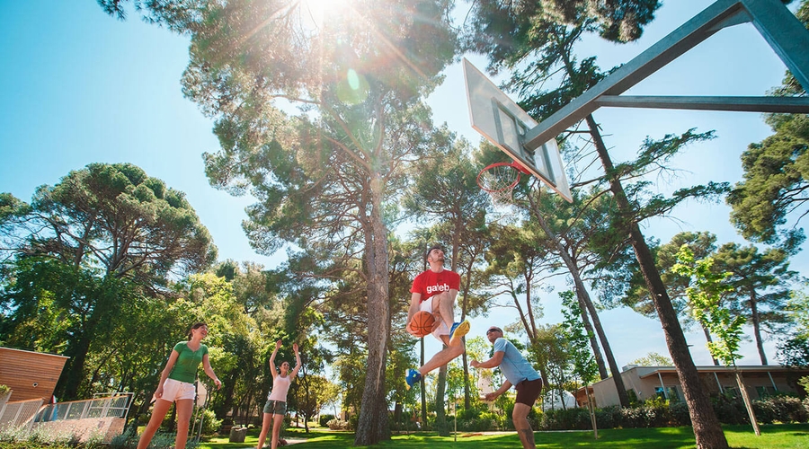 Isabella Island Resort, Valamar Collection — activities