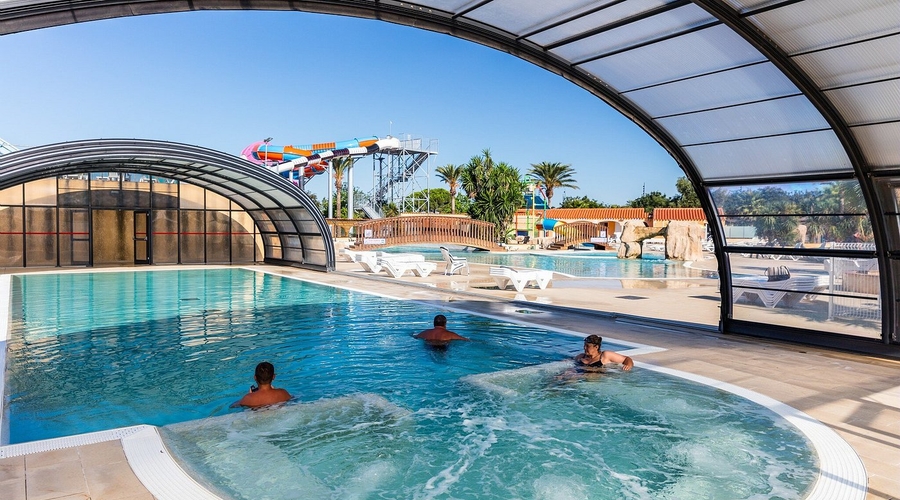 Camping Marvilla Parks - Le Soleil De La Mediterranee — pool