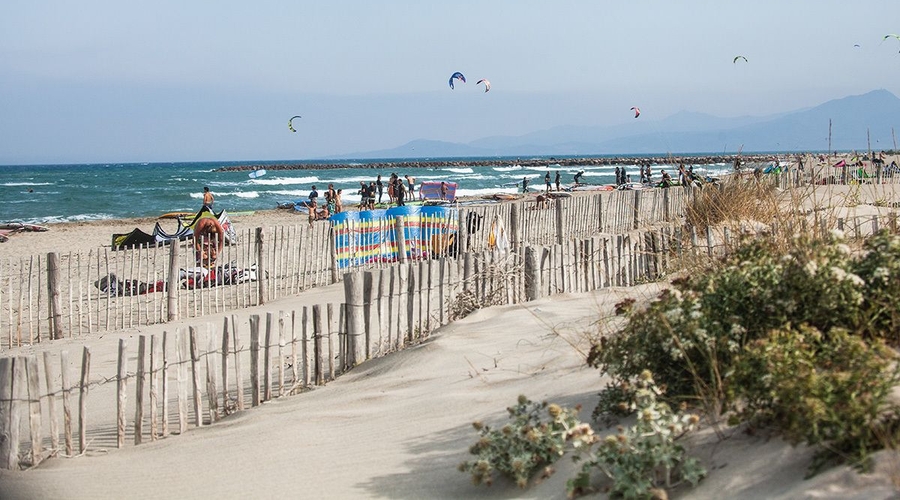 Camping Marvilla Parks - Le Soleil De La Mediterranee — beach