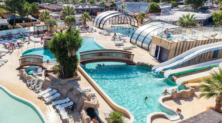 Camping Marvilla Parks - Le Soleil De La Mediterranee — waterslidesOlder