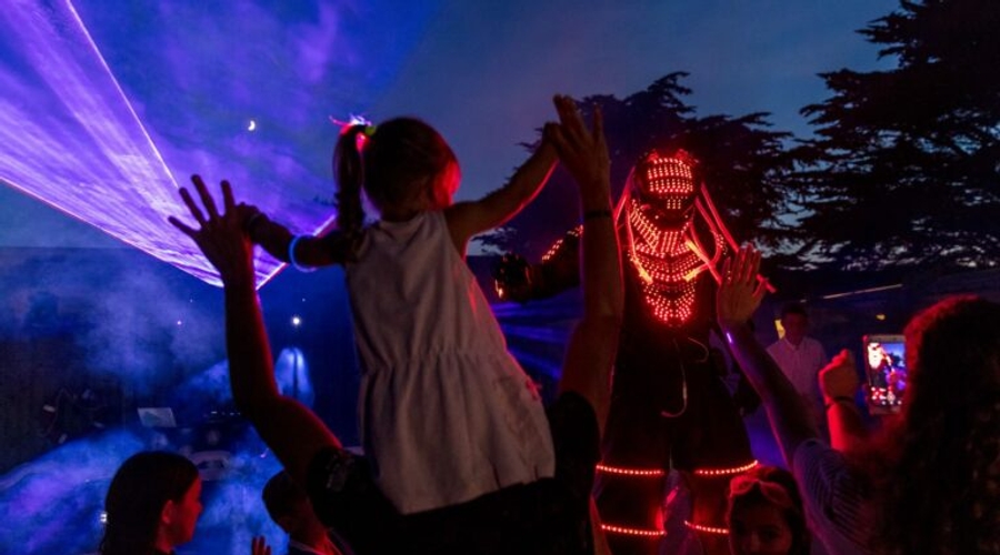 Camping Marvilla Parks - Les Menhirs — entertainment