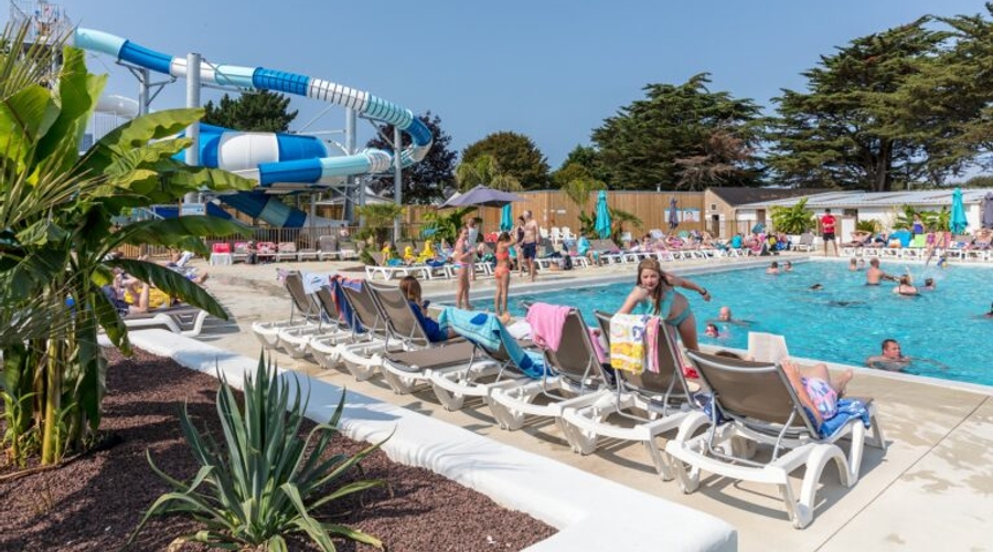 Camping Marvilla Parks - Les Menhirs — pool