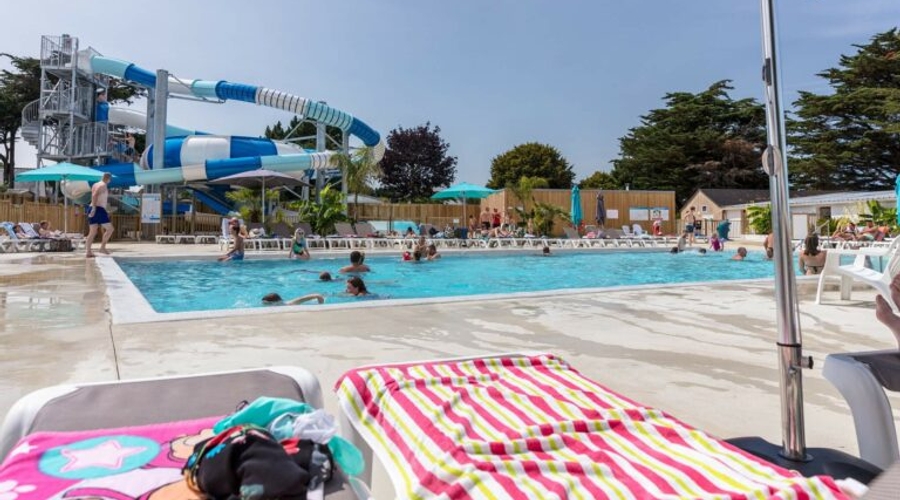 Camping Marvilla Parks - Les Menhirs — pool