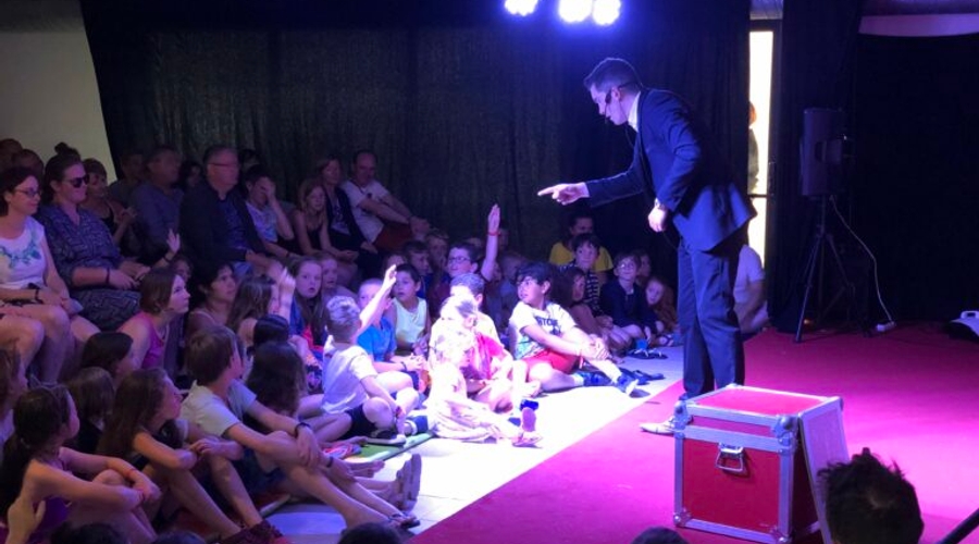 Camping Marvilla Parks - Les Menhirs — entertainment