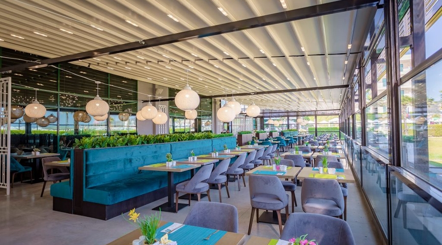DIT Evrika Beach Club Hotel — restaurant