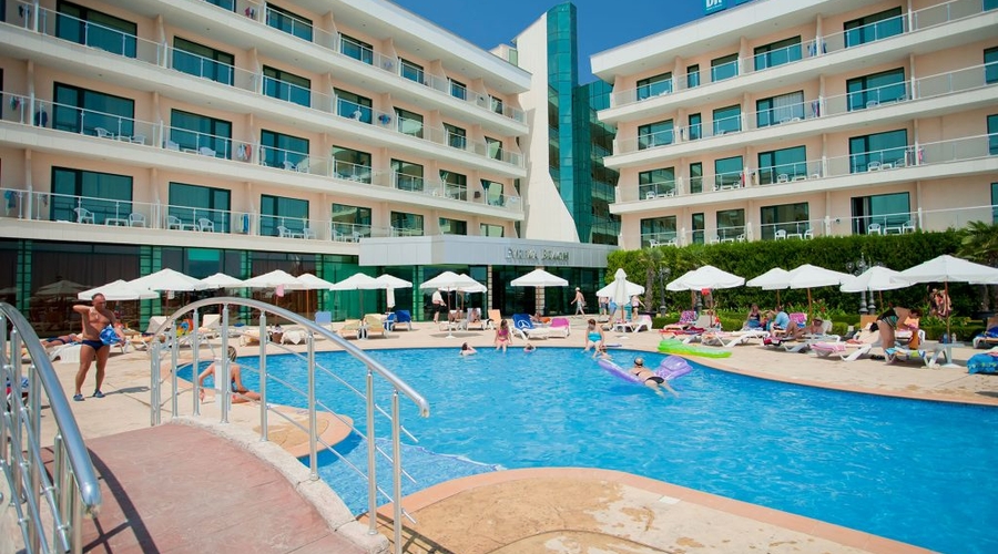 DIT Evrika Beach Club Hotel — pool
