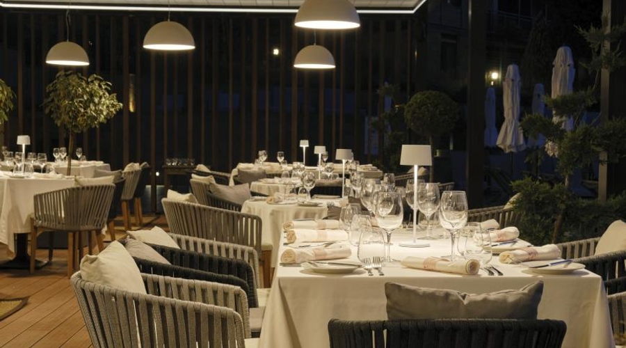 Viva Mare Beach Hotel — restaurant