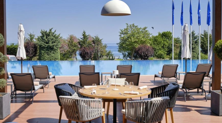 Viva Mare Beach Hotel — restaurant