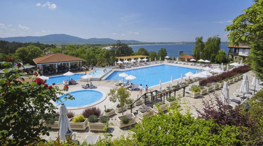 Viva Mare Beach Hotel — pool