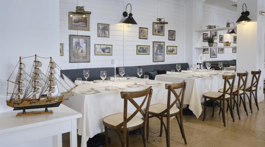 Viva Mare Beach Hotel — restaurant